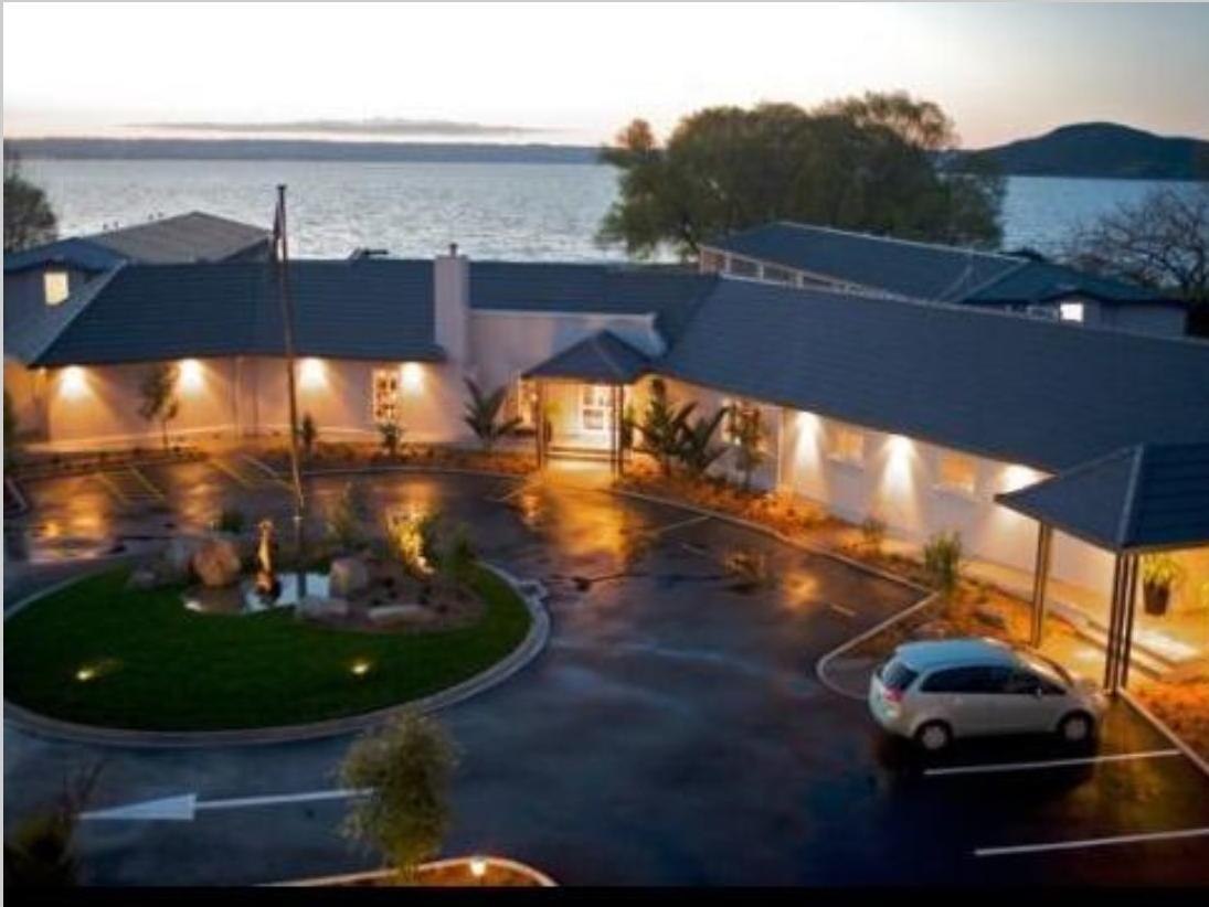 רוטורואה Wai Ora Lakeside Spa Resort מראה חיצוני תמונה