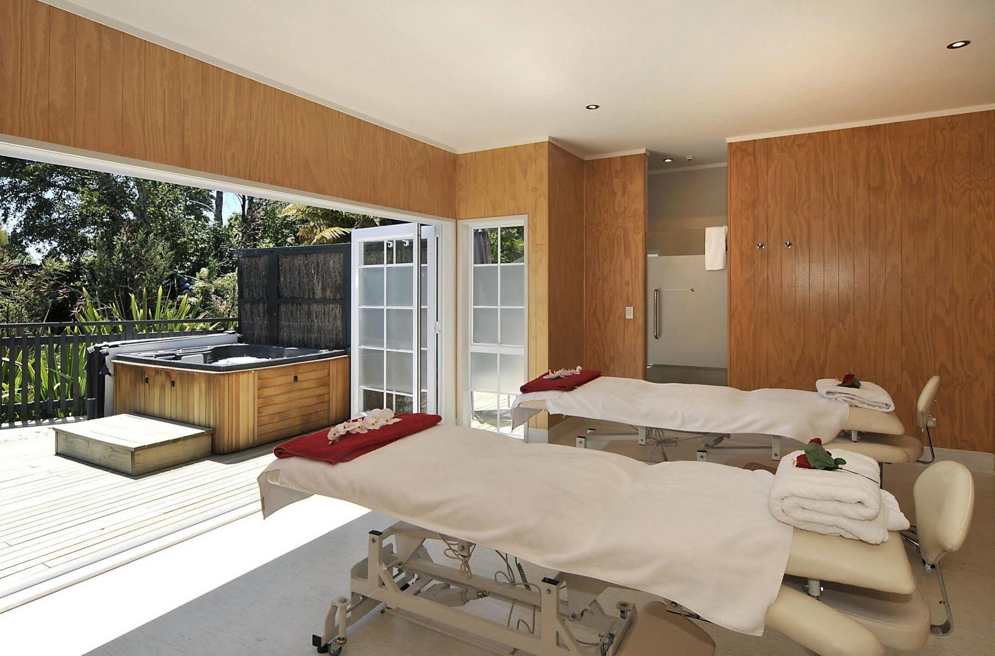 רוטורואה Wai Ora Lakeside Spa Resort מראה חיצוני תמונה