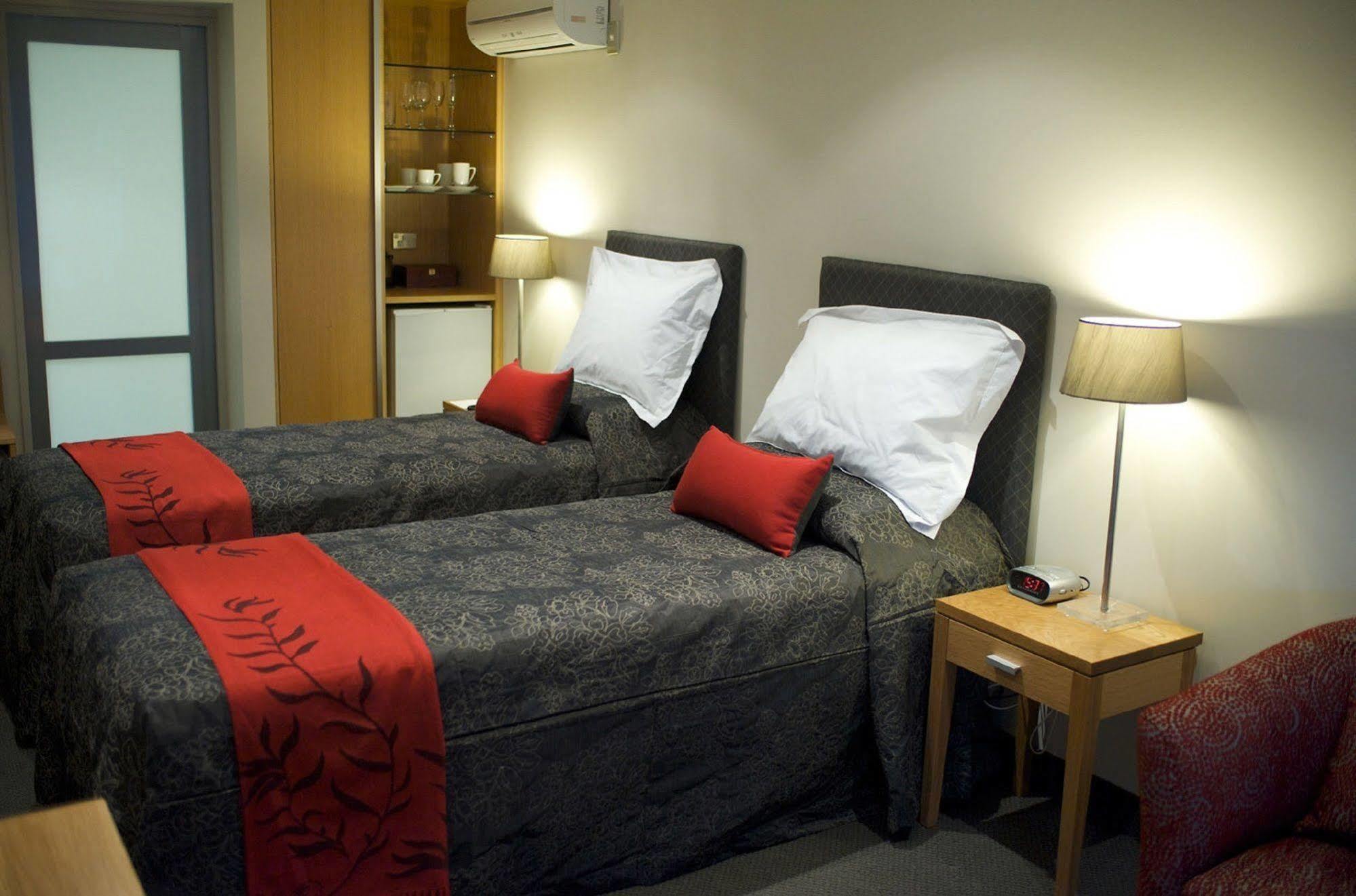 רוטורואה Wai Ora Lakeside Spa Resort חדר תמונה